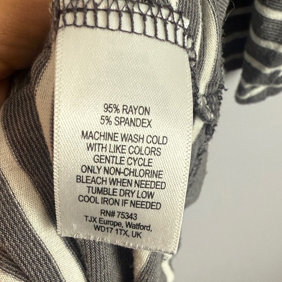 Cynthia Rowley Chic Gray Classic Striped 3/4 Sleeve 1X Tunic Top - Picture 9 of 10